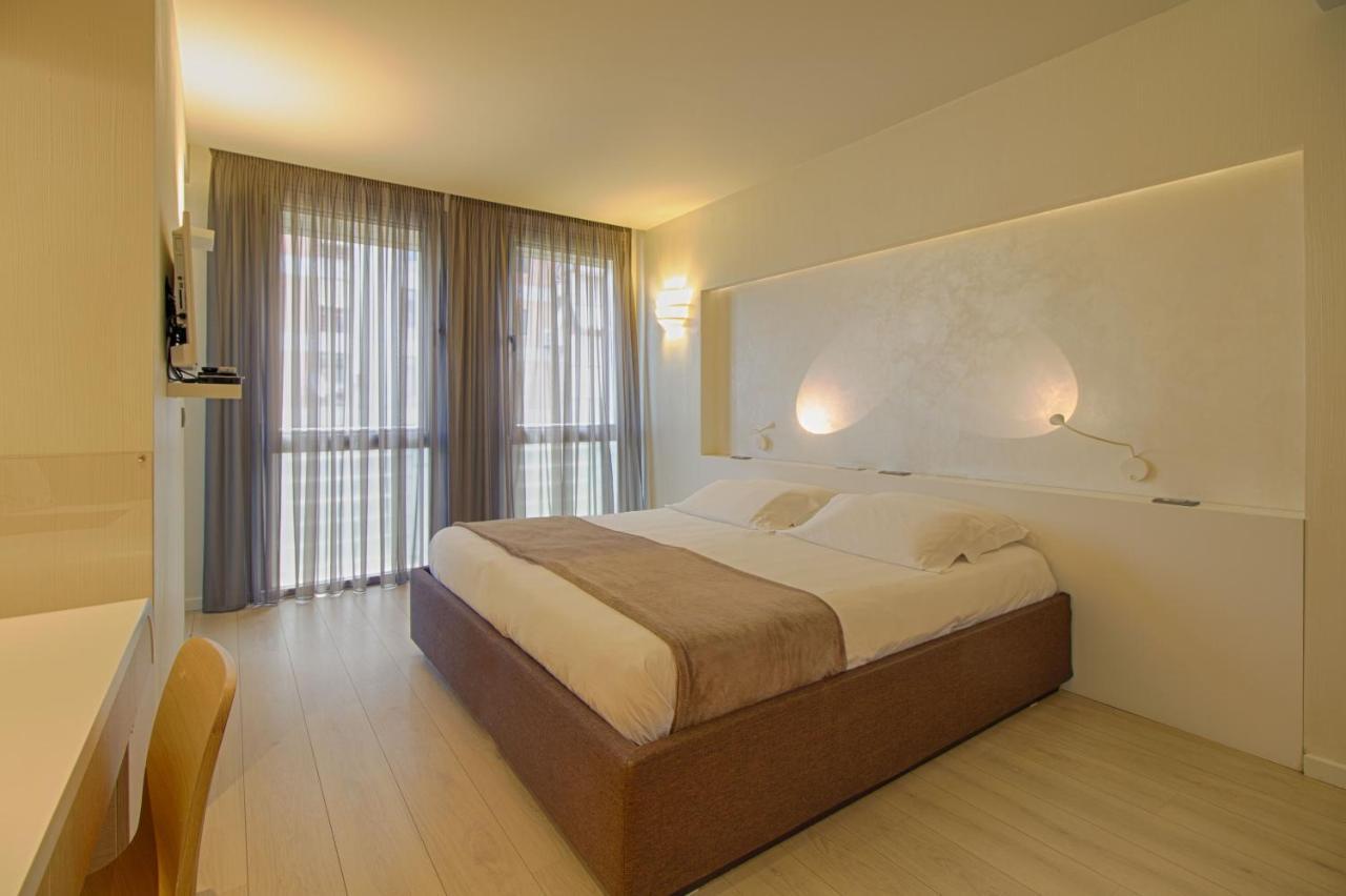 The Rooms Serviced Apartments Tirana Eksteriør billede